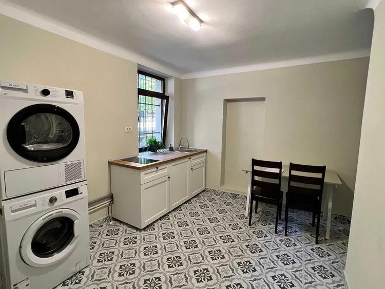 Apartament 1 camera decomandat, zona Pacurari