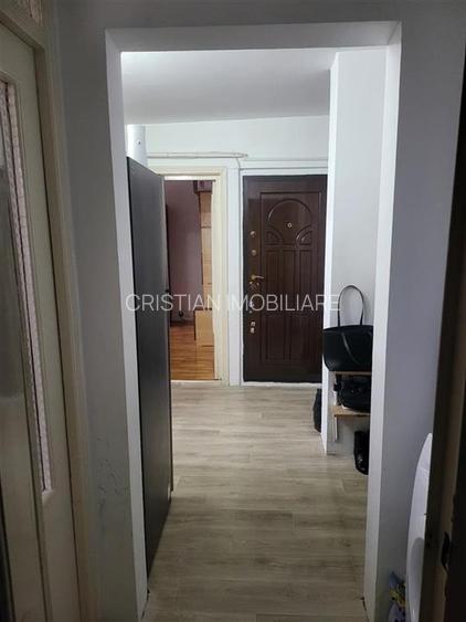 2 camere confort 1 decomandat Radu Negru, etaj 2, cu imbunatatiri - 8