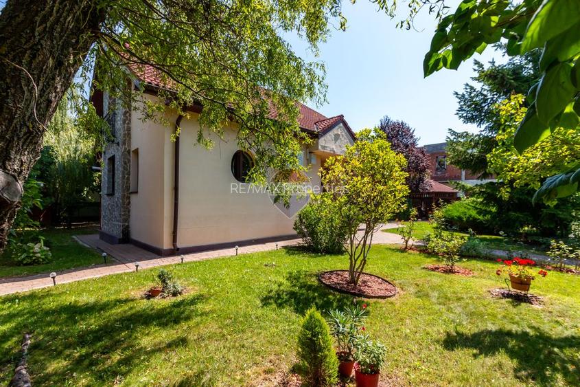 Vila de colt de vânzare în Corbeanca | Paradisul Verde - 21