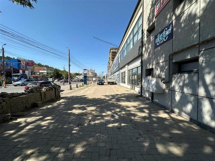 Spatiu comercial bd. Poitiers, 286mp, langa Makita, Sophia
