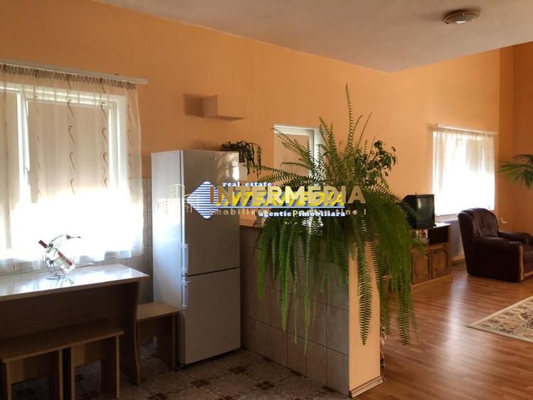 Casa deosebita  D+P+E de vanzare CETATE cu 900 mp. teren