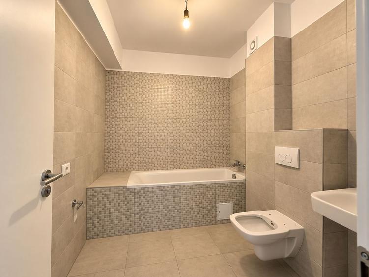 Garsonieră decomandată de vânzare – Zona Coresi, Brașov | 50 mp total