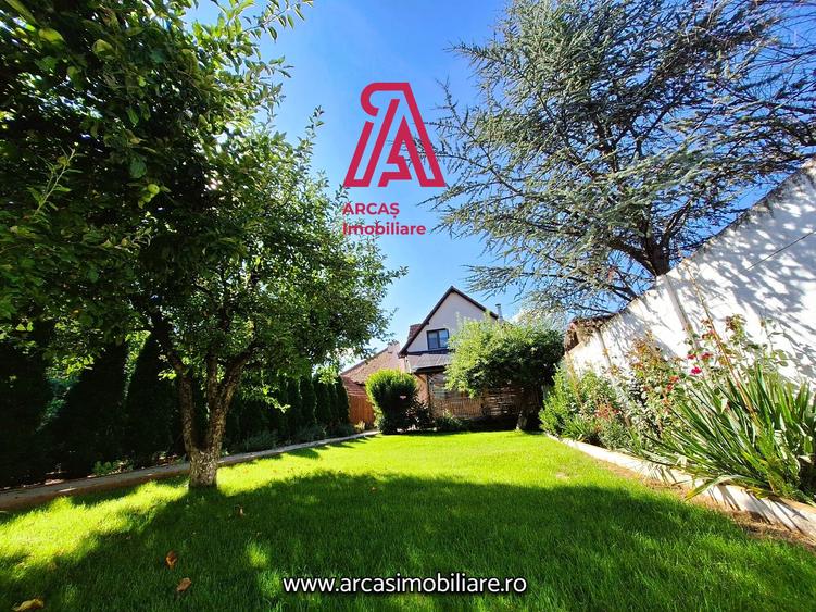 Casa individuala de vanzare cu 5 camere-210 mp utili-540 mp teren!