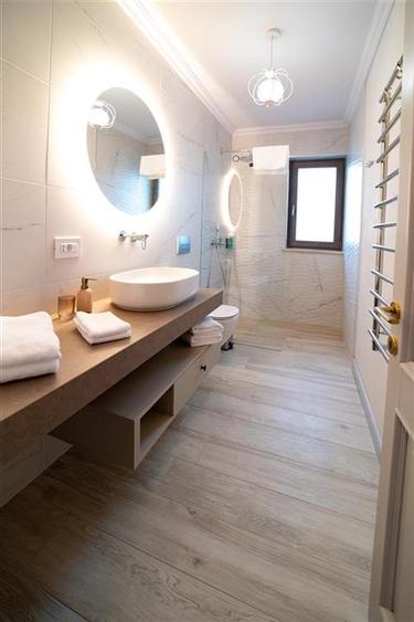 Apartament 3 camere,complet mobilat si utilat BLOC NOUULTRAMODERN