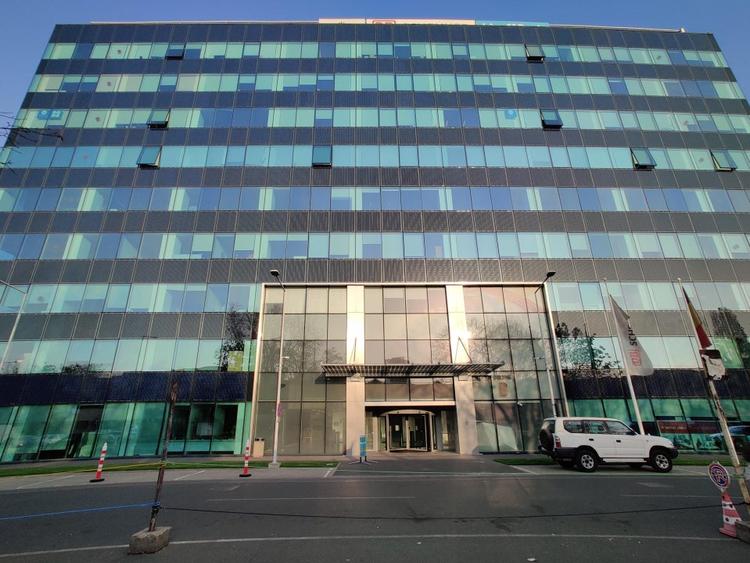 Spații de birouri de inchiriat in cladirea Hermes Business Campus- Metrou Pipera