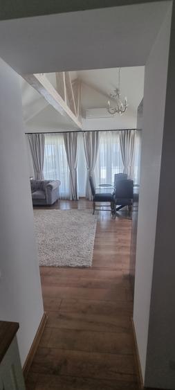 Apartament lux 3 camere, 103mp. in vila P+1+M ,utilat mobilat +curte cca 100mp!