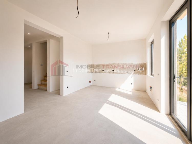 Casa tip Duplex Dambul Rotund