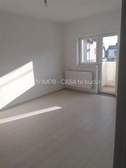 VANZARE - CASA SAU SPATIU COMERCIAL - Locuinta si  sau Afacere - Vila  P+1+M – 1 - 11
