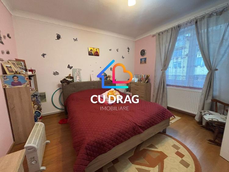 Casa Parcul SUB ARINI cu teren de 950mp