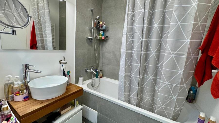 REA1026472 Apartament 3 camere l Complex l Parcare