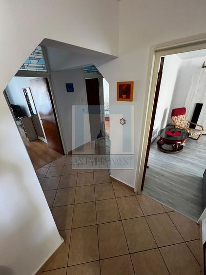 Apartament 3 camere decomandat, 2 bai - zona Racadau