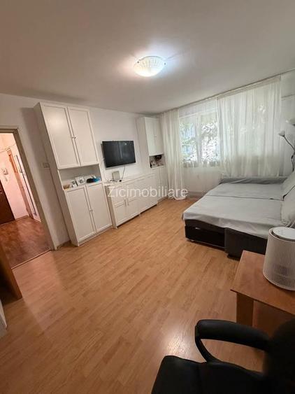 Apartament 3 camere de vânzare Drumul Taberei – Râul Doamnei 65 mp 4 minut - 4