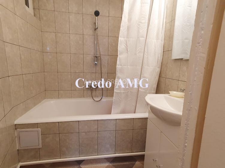 Central Universitate –vanzare 3 camere – Str Doamnei - 8