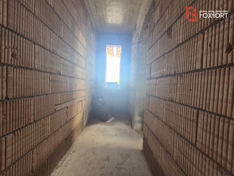 Duplex cu 4 camere de vanzare in localitatea Dumbravita