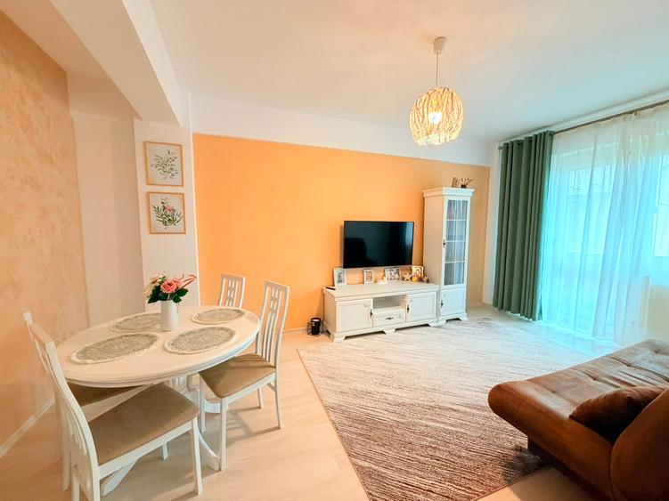 Apartament 3 camere decomandat 77 mp, Etaj 1, Parcare privată, mobilat și utilat