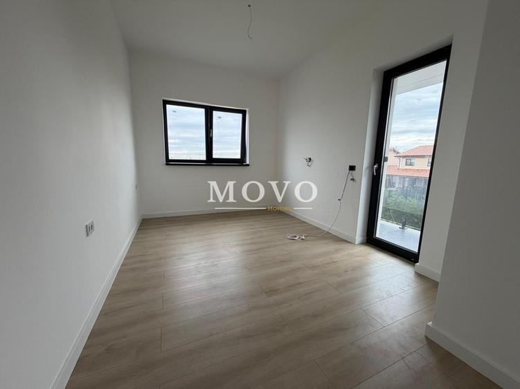 Triplex in Sacalaz | Finisaje premium | 4 camere | Asfalt | 2 balcoane