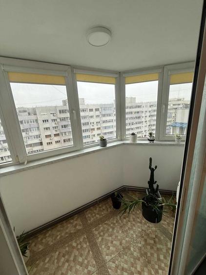 Apartament superb 3 camere Titulescu, dressing, centrală, 5 min metrou