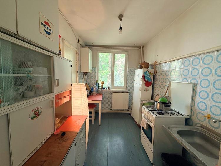 Apartament 4 camere decomandat | Berceni - Brâncoveanu | Et. 2/4