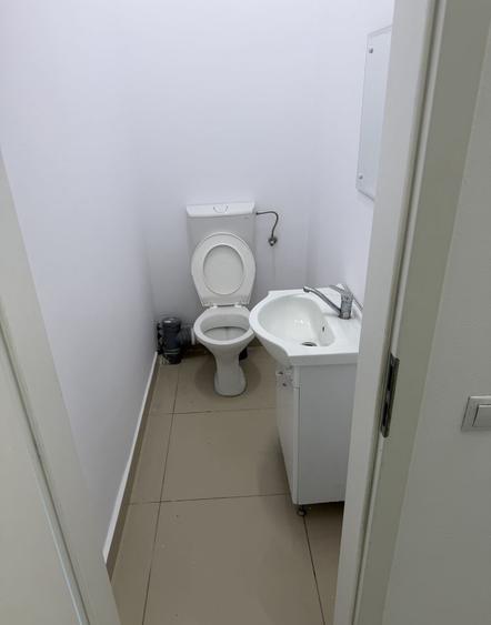 Spatiu comercial 2 camere zona Tineretului