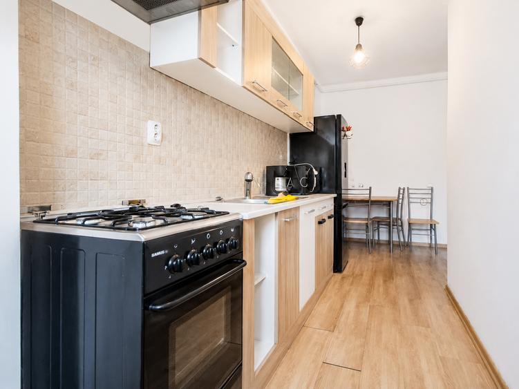 Apartament spatios de 76 m2|Str Closca|Central-Horea|