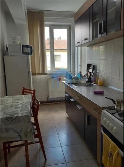 Apartament 2 camere, Horea