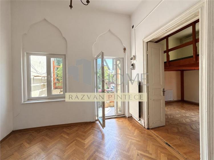 Casa 5 camere, ideal sediu, 409 mp teren, ultracentral ANAF, Ploiesti
