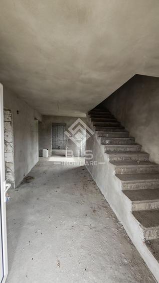 Casă Individuală 10 Ari Teren – Valea Jelnei