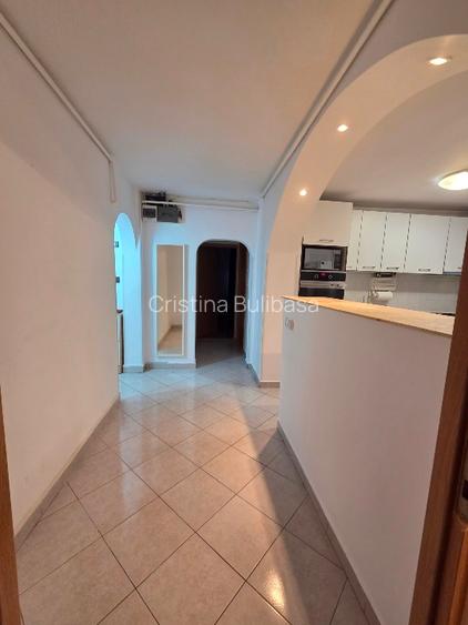 Apartament 2 camere de închiriat – 60 mp | Renovat recent | Centrală proprie | L - 6