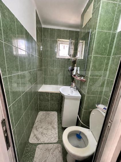 Apartament cu 2 camere, 35 mp, parcare, zona Micro 3
