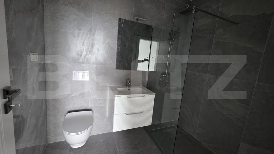 Apartament 3 camere, 77,90 mp, cu 2 băi, în bloc nou, zona de nord