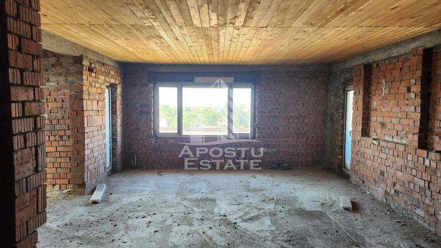 Apartament de vanzare in zona Complexului Studentesc, Timisoara,316 mp