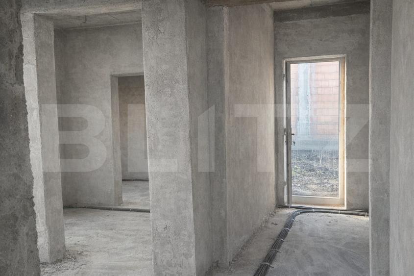 Casa individualacu suprafata de 145 mp utili, teren de 360 mp,situata in Jucu