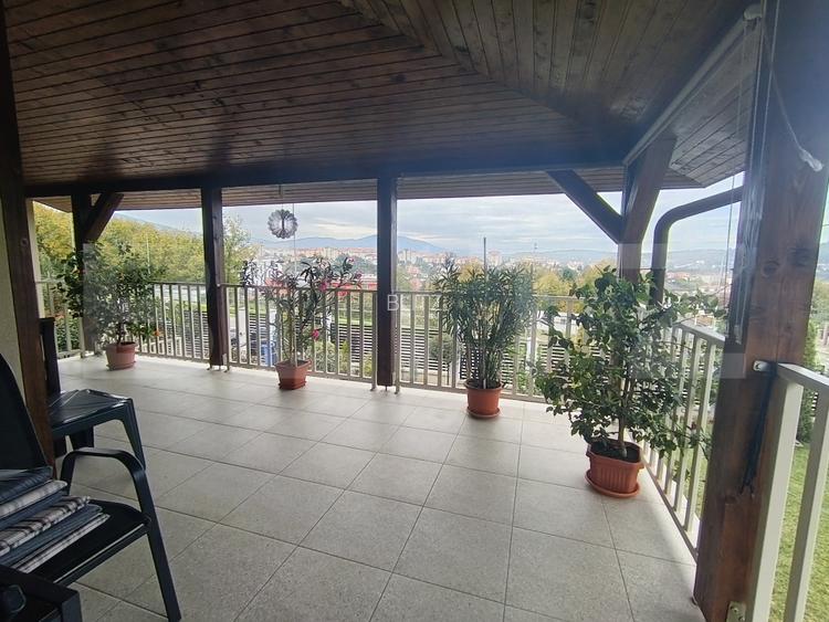 Casa cu 3 camere în suprafață de 122 mp și un teren de 500 mp - 4