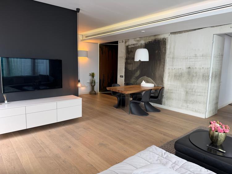 Penthouse in Cortina Herăstrău,acces din lift,3 parcări incluse