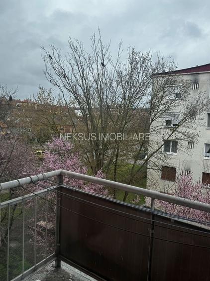 Apartament de vanzare - 10