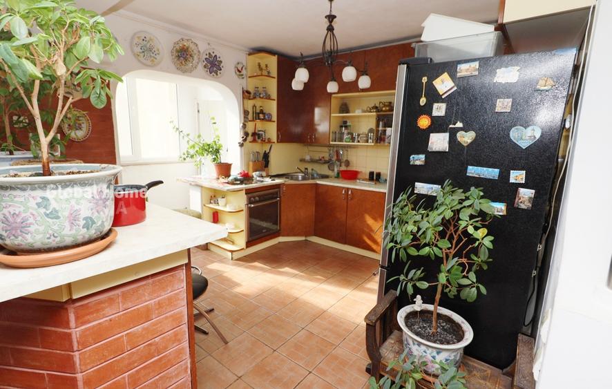 4 camere Titulescu | 94 mp | et 10 - decomandat | 2 balcoane | Piata Victoriei