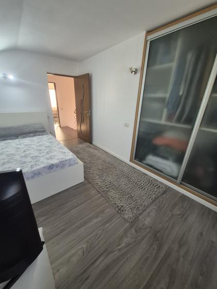 Vila spatioasa,Corbu!