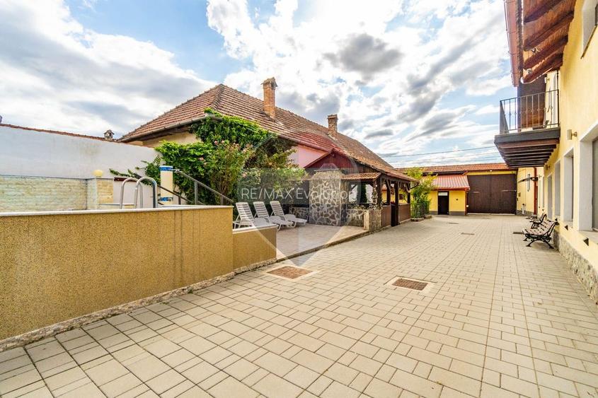 Proprietate de Poveste/ MANDRA/ DE VANZARE!- piscina exterioara! - 6