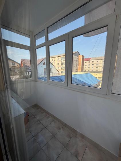 Apartament 4 camere. etj 2,  Radauti