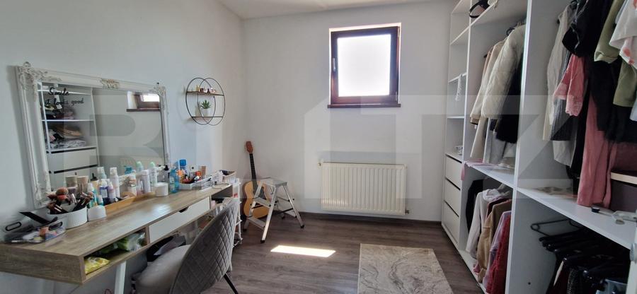 Casa D+P+E, 220 mp, 400 mp teren, zona Bariera Valcii - b-dul Carpenului