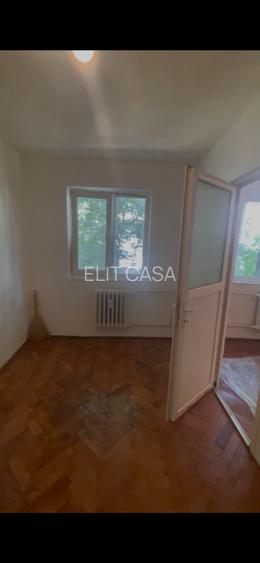 Apartament cu 2 camere, etaj 2/4, zona Tatarasi - 4