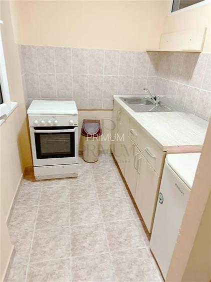 BRANCOVEANU - 1 CAM  - ETAJ 2 - MOBILAT/UTILAT - ZONA LINISTITA - 4