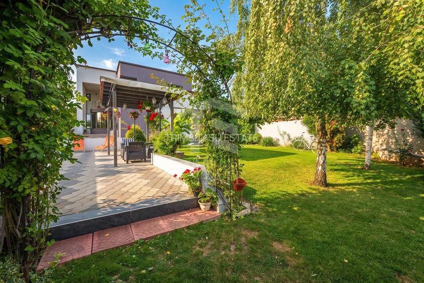 Vilă 342 mp cu piscină și 800 mp teren / 4 dormitoare / Pleașa - 60