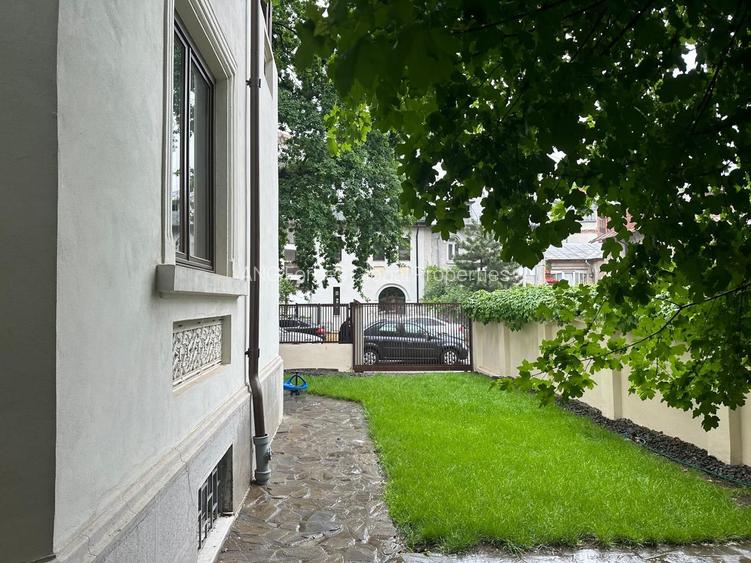 Kiseleff | Vilă individuala cu grădină și multiple locuri de parcare - 13
