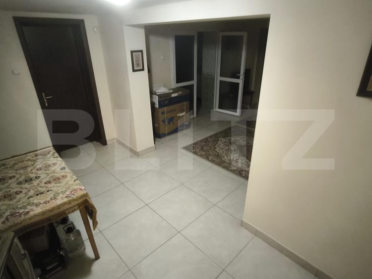 Casa D+P+E+M, 440 mp utili si 735 mp teren, zona Centrala