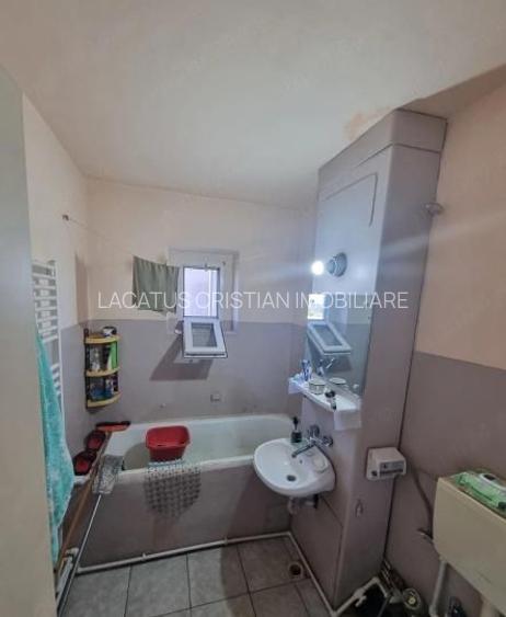 APARTAMENT 3 CAMERE DECOMANDAT CONFORT 0 ZONA ANDA - 2