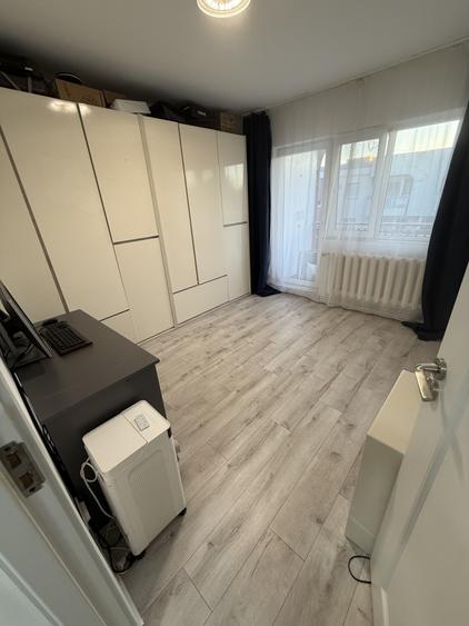 Ap 3 camere decomandat 74mp finisat str. Scorțarilor