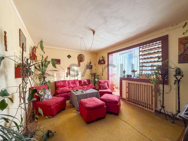 4 camere decomandate etaj intermediar, zona ''La Terenuri"
