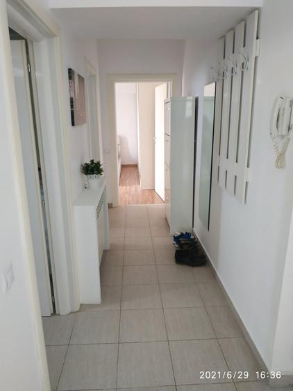 PARTICULAR ÎNCHIRIEZ APARTAMENT CU 2 CAMERE
