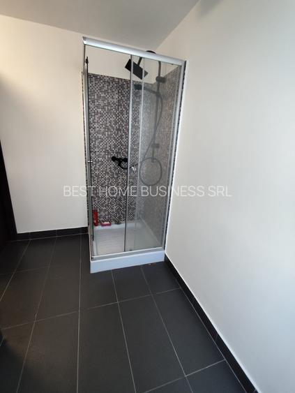Apartament tip Penthouse 200 mp Plaza Union